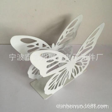 Farfalla portasciugamani di carta cava ornamenti artigianali in ferro